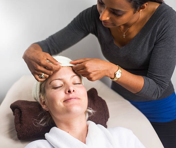 A Beginner’s Guide to Visiting an Aesthetics Clinic in Cheltenham