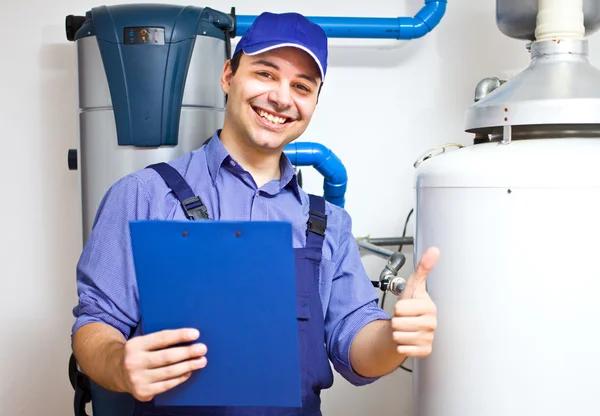 Essential Steps to Take Before Help Arrives During a Plumbing Emergency